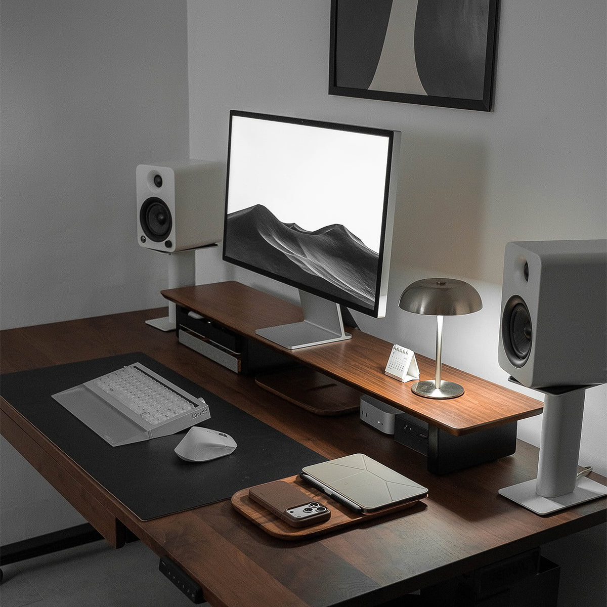Desk Setup Cockpit | Walnut